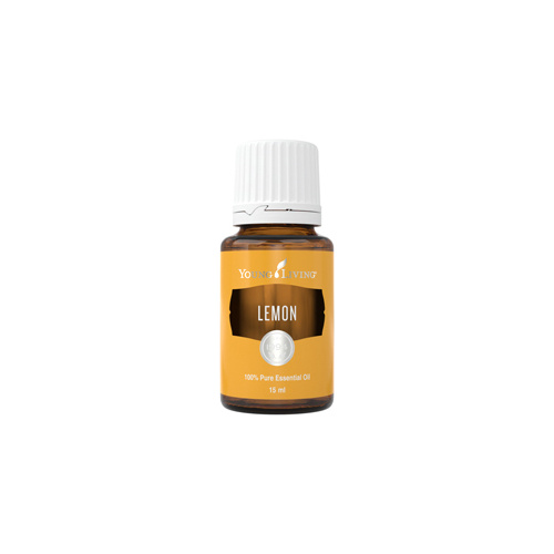 Ätherisches Öl Zitrone von Young Living, freigestellt vor weissem Hintergrund Ätherisches Öl Zitrone von Young Living, freigestellt vor weissem Hintergrund