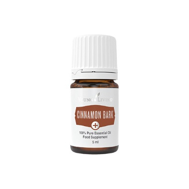 Ätherisches Öl Zimtrinde Plus von Young Living, freigestellt vor weissem Hintergrund