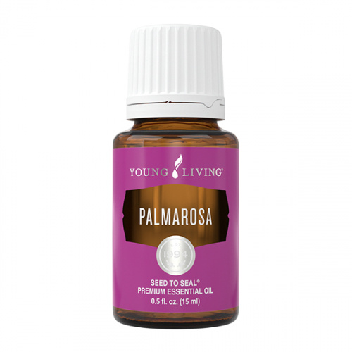 Ätherisches Öl Palmarose von Young Living, freigestellt vor weissem Hintergrund Ätherisches Öl Palmarose von Young Living, freigestellt vor weissem Hintergrund