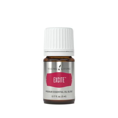 Ätherische Premium Ölmischung "Excite" von Young Living, 5ml Braunglasflasche mit Tropfverschluss und Etikett, freigestellt