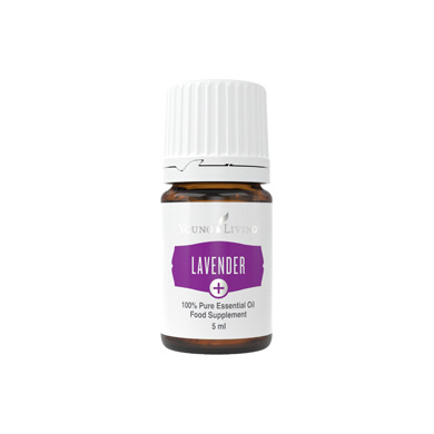 Ätherisches Öl Lavendel Plus von Young Living, Produktflasche mit Etikett, freigestellt vor weissem Hintergrund