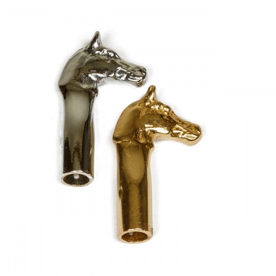 Pferdekopf für Gerten aus Weiden, Farben: gold oder silber, Material: Messing, freigestellt auf weißem Hintergrund